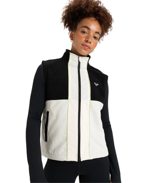 ROXY（ロキシー）の「WAVES OF WARMTH LAYE /ロキシールーズフィットシルエットベスト（ベスト・レディース・ブラック・MEDIUM/SMALL/X-SMALL）」の9枚目の写真