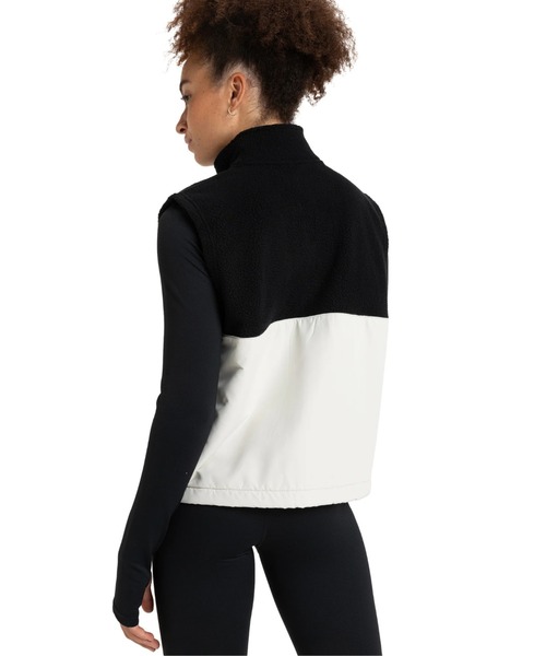 ROXY（ロキシー）の「WAVES OF WARMTH LAYE /ロキシールーズフィットシルエットベスト（ベスト・レディース・ブラック・MEDIUM/SMALL/X-SMALL）」の8枚目の写真