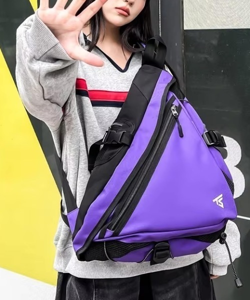 Z)【BLINGLEADS】ﾜﾝｼｮﾙﾀﾞｰ BODY BAG 1/ABM22090（ボディバッグ