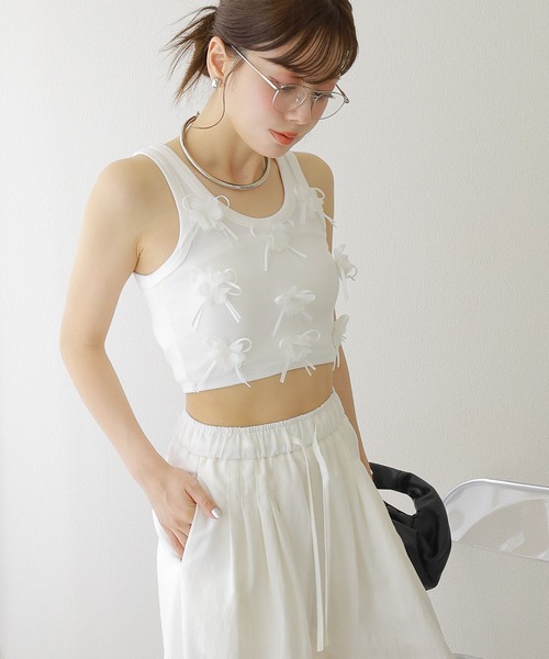 LAULEN(ローレン)の「tuck relax wide pants /タックリラックスワイドパンツ(その他パンツ・レディース・アイボリー/ブラック/ホワイト・M/S)」の8枚目の写真