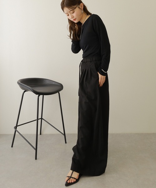 LAULEN(ローレン)の「tuck relax wide pants /タックリラックスワイドパンツ(その他パンツ・レディース・アイボリー/ブラック/ホワイト・M/S)」の11枚目の写真