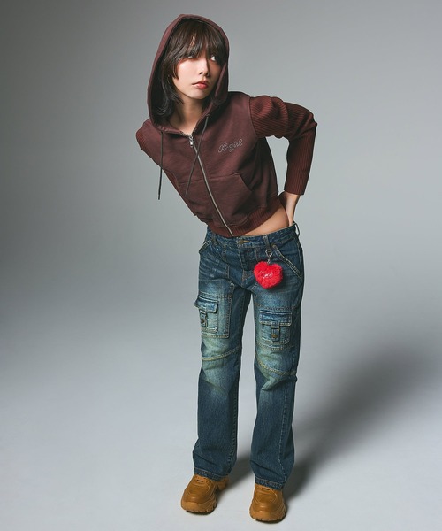 X-girl(エックスガール)の「PADDED HEART KEY CHARM(キーホルダー・レディース・ブラック/ライトブルー/レッド・ONE SIZE)」の15枚目の写真