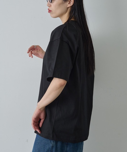 COLONY 2139(コロニートゥーワンスリーナイン)の「ボックスロゴプリントTシャツ(Tシャツ/カットソー・メンズ・ネイビー/ブラック/ホワイト・MEDIUM/LARGE)」の13枚目の写真
