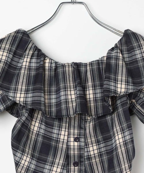 3.3 Field Trip (3.3フィールドトリップ)の「3.3 Field Trip/チェックオフショルブラウス(シャツ/ブラウス・レディース・ネイビー/レッド/イエロー/ブラウン・FREE)」の18枚目の写真