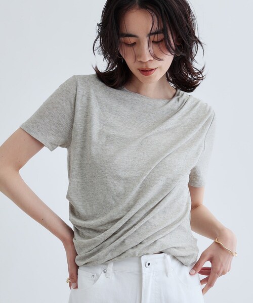 GALLEST（ギャレスト）の「バルーンドレープTシャツ（Tシャツ/カットソー・レディース・ホワイト/ライトグリーン系/グレー系4・38）」の3枚目の写真