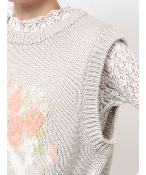 merry jenny（メリージェニー）の「bouquet sweater vest（ベスト・レディース・ブラウン/ブルー/アイボリー/グレー・FREE）」の6枚目の写真
