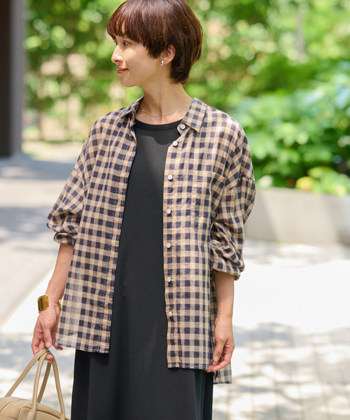 JOURNAL STANDARD relume（ジャーナルスタンダード　レリューム）の「《追加》コットンローンチェックオーバーサイズシャツ（シャツ/ブラウス・レディース・ベージュ/レッド/グリーン・FREE）」の8枚目の写真