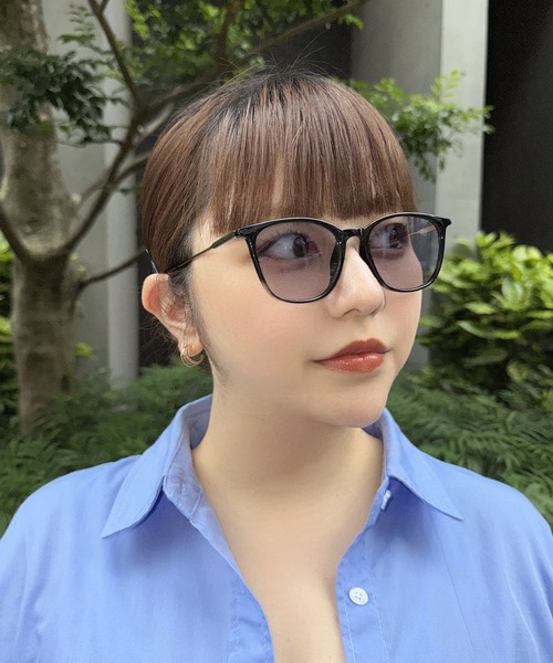 Futier land（フューティアランド）の「UV調光レンズメガネ（メガネ・レディース・ブラウン/クリア/ブラック・FREE）」の4枚目の写真