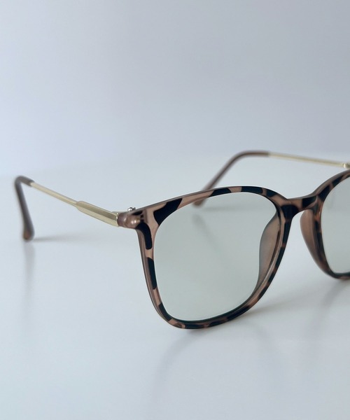 Futier land（フューティアランド）の「UV調光レンズメガネ（メガネ・レディース・ブラウン/クリア/ブラック・FREE）」の15枚目の写真