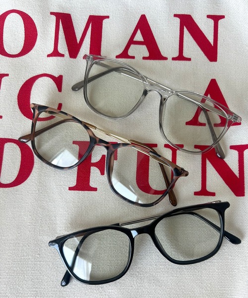 Futier land（フューティアランド）の「UV調光レンズメガネ（メガネ・レディース・ブラウン/クリア/ブラック・FREE）」の20枚目の写真