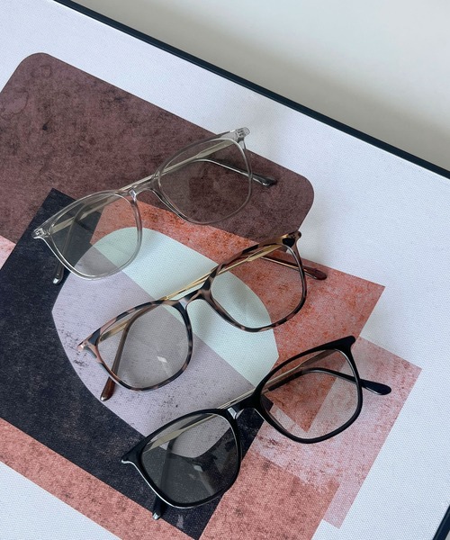 Futier land（フューティアランド）の「UV調光レンズメガネ（メガネ・レディース・ブラウン/クリア/ブラック・FREE）」の21枚目の写真