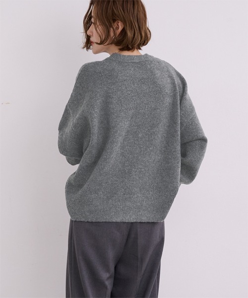 UR'S（ユアーズ）の「ヤクライククルーネックニット（ニット/セーター・レディース・レッド/杢グレー/ダークブラウン/ブラック/ホワイト・M/L/S）」の18枚目の写真