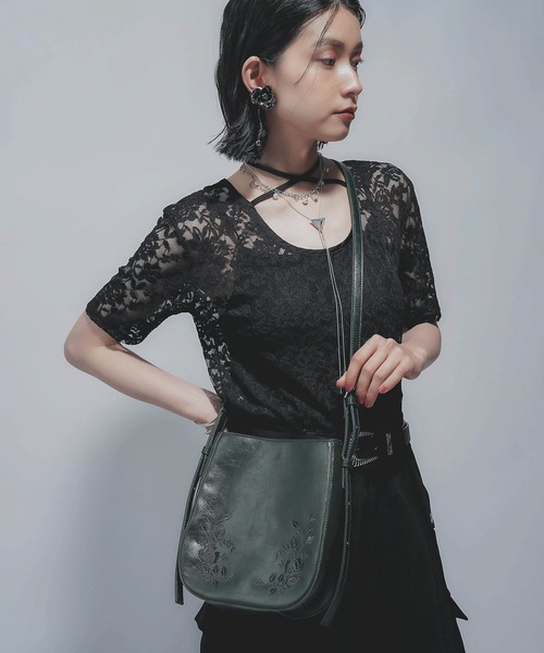 HARE（ハレ）の「シシュウミニショルダーバッグ(HARE)（ショルダーバッグ・レディース・ブラック/グリーン・FREE）」の6枚目の写真