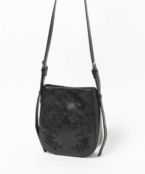 HARE（ハレ）の「シシュウミニショルダーバッグ(HARE)（ショルダーバッグ・レディース・ブラック/グリーン・FREE）」の12枚目の写真