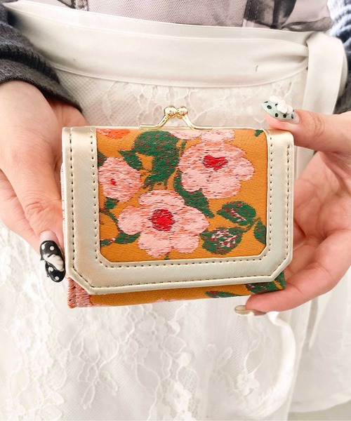 Casselini（キャセリーニ）の「Casselini(キャセリーニ)ジャガードウォレット（財布・レディース・サックスブルー/オレンジ/ブラック/ベージュ/グレー/ピンク・FREE）」の6枚目の写真
