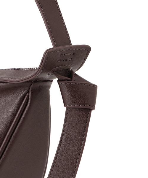 【美品】ADAM ET ROPE' FEMME ムスビミニショルダーバッグワイン 一部WEB限定カラー】ムスビミニショルダーバッグ（ショルダーバッグ