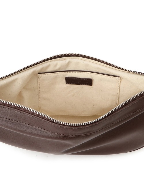 ADAM ET ROPE'（アダムエロペ）の「【一部WEB限定カラー】ムスビミニショルダーバッグ（ショルダーバッグ・レディース・カーキ/ブラック/ワイン/ホワイト系その他・FREE）」の21枚目の写真