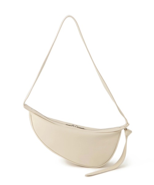 ADAM ET ROPE'（アダムエロペ）の「【一部WEB限定カラー】ムスビミニショルダーバッグ（ショルダーバッグ・レディース・カーキ/ブラック/ワイン/ホワイト系その他・FREE）」の18枚目の写真