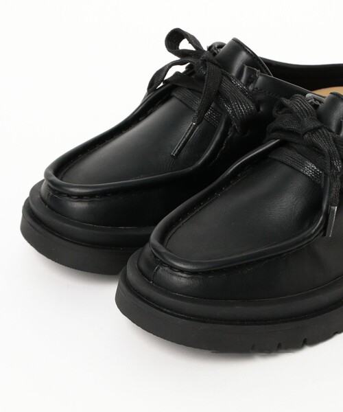 BEAMS HEART(ビームスハート)の「チロリアン ミュール(ドレスシューズ・レディース・ベージュ/ブラック・MEDIUM/SMALL/LARGE)」の10枚目の写真