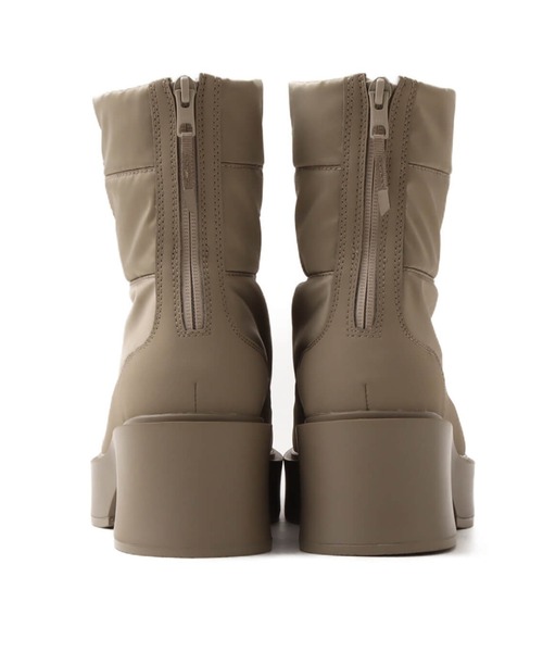 THE NORTH FACE(ザノースフェイス)の「THE NORTH FACE W Kalmia Nuptse Boots WP SE / ザ・ノース・フェイス ウィメンズ カルミア ヌプシ ブーツ ウォーター プルーフ SE(ブーツ・レディース・グレー/ベージュ・23.0cm/24.0cm/25.0cm/26.0cm)」の10枚目の写真