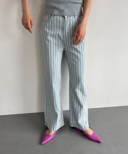 FUULLY STUDIO（フーリィーステューディオ）の「ストライプデニムパンツ（デニムパンツ・レディース・ライトブルー/ブルー・SMALL/MEDIUM）」の10枚目の写真