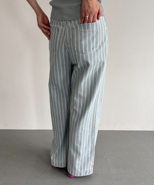 FUULLY STUDIO（フーリィーステューディオ）の「ストライプデニムパンツ（デニムパンツ・レディース・ライトブルー/ブルー・SMALL/MEDIUM）」の14枚目の写真