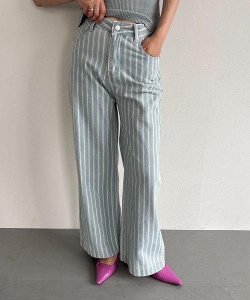 FUULLY STUDIO（フーリィーステューディオ）の「ストライプデニムパンツ（デニムパンツ・レディース・ライトブルー/ブルー・SMALL/MEDIUM）」の3枚目の写真