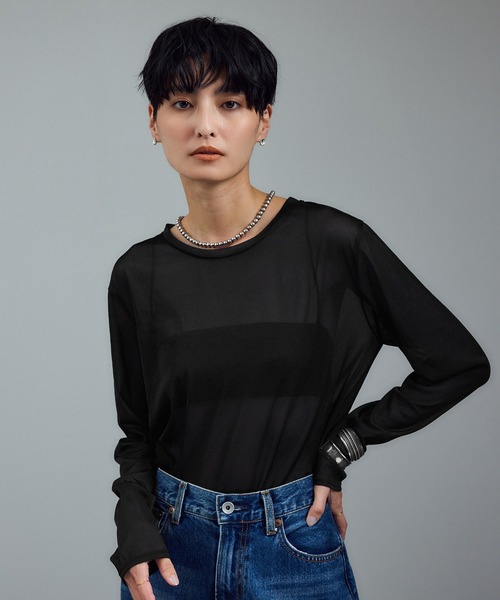 SALON adam et rope'（サロン アダム エ ロペ）の「【WEB限定】トリコットシアーロングTシャツ（Tシャツ/カットソー・レディース・ライトグレー/ブラック/オフホワイト・FREE）」の3枚目の写真