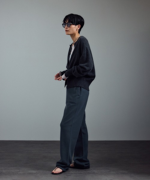 SALON adam et rope'（サロン アダム エ ロペ）の「【WEB限定】トリコットシアーロングTシャツ（Tシャツ/カットソー・レディース・ライトグレー/ブラック/オフホワイト・FREE）」の13枚目の写真