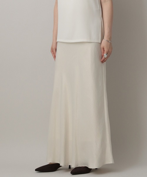 A part by（アパートバイ）の「カトリーヌサテンナロースカート（スカート・レディース・ボルドー/ネイビー/アイボリー/ベージュ系その他・SMALL/MEDIUM）」の14枚目の写真