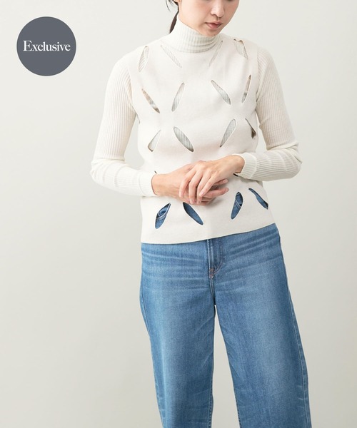 URBAN RESEARCH ROSSO WOMEN(アーバンリサーチ ロッソ)の「『別注』leinwande×ROSSO Flower Knitted Top(ニット/セーター・レディース・グレー/ホワイト・FREE)」の1枚目の写真