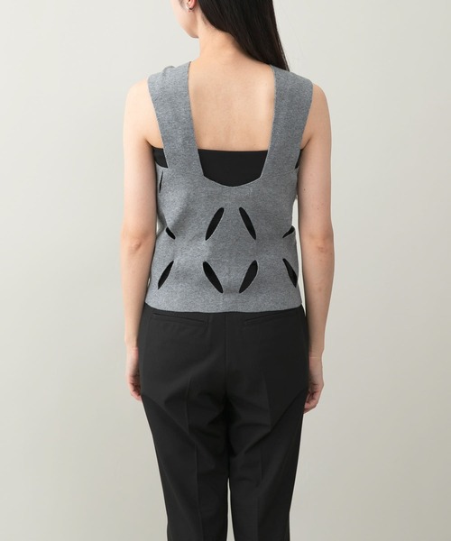 URBAN RESEARCH ROSSO WOMEN(アーバンリサーチ ロッソ)の「『別注』leinwande×ROSSO Flower Knitted Top(ニット/セーター・レディース・グレー/ホワイト・FREE)」の11枚目の写真