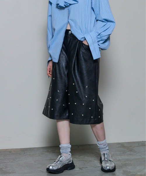 セール】Studs Leather Shorts/スタッズレザーショートパンツ【MAISON