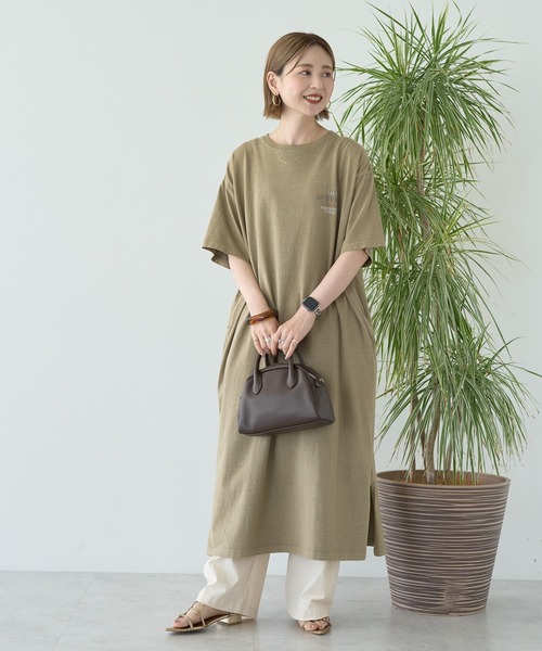 AMERICAN HOLIC(アメリカンホリック)の「【選べる丈】ツアーロゴ加工Tワンピース(ワンピース・レディース・ネイビー/ベージュ/チャコールグレー・M/L)」の3枚目の写真