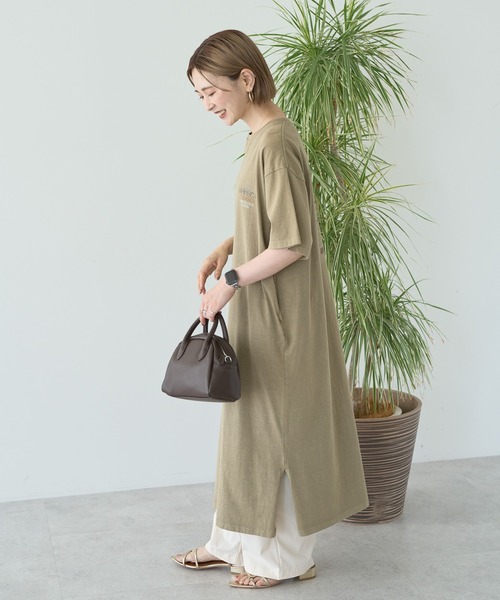 AMERICAN HOLIC(アメリカンホリック)の「【選べる丈】ツアーロゴ加工Tワンピース(ワンピース・レディース・ネイビー/ベージュ/チャコールグレー・M/L)」の7枚目の写真