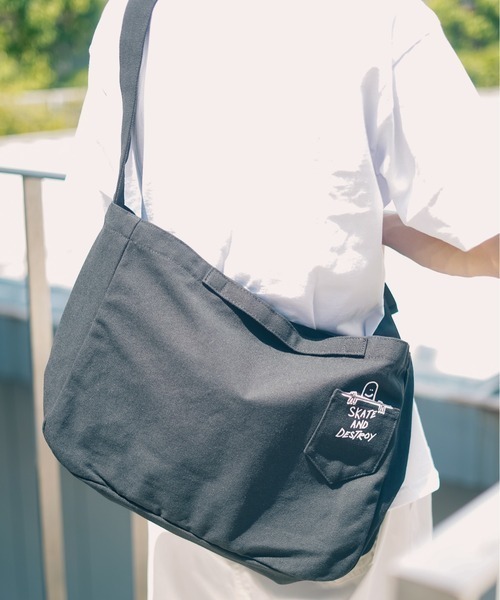 THRASHER(スラッシャー)の「【THRASHER/スラッシャー】Shoulder Bag 2WAY ショルダーバッグ ハンドバッグ キャンバス(ショルダーバッグ・メンズ・ブラック/オフホワイト・FREE)」の8枚目の写真