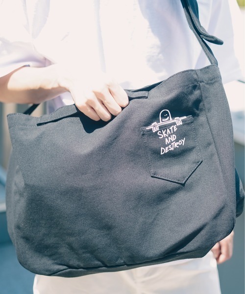 THRASHER(スラッシャー)の「【THRASHER/スラッシャー】Shoulder Bag 2WAY ショルダーバッグ ハンドバッグ キャンバス(ショルダーバッグ・メンズ・ブラック/オフホワイト・FREE)」の7枚目の写真