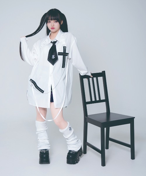 TRAVAS TOKYO(トラバス トウキョウ)の「『TRAVAS TOKYO/トラバス トーキョー』テープ付きネクタイシャツ(シャツ/ブラウス・レディース・ブラック×ホワイト/ホワイト・FREE)」の13枚目の写真