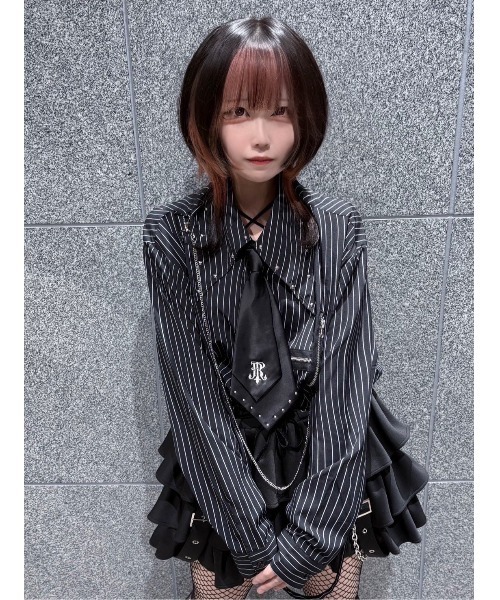 TRAVAS TOKYO(トラバス トウキョウ)の「『TRAVAS TOKYO/トラバス トーキョー』テープ付きネクタイシャツ(シャツ/ブラウス・レディース・ブラック×ホワイト/ホワイト・FREE)」の3枚目の写真