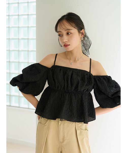 オフショルフリルブラウス SNIDEL｜オフショルフリルブラウス | Rakuten Fashion(楽天