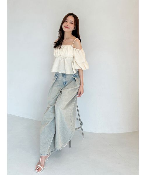 SNIDEL（スナイデル）の「オフショルフリルブラウス（シャツ/ブラウス・レディース・ブラック/オリーブ/ピンクベージュ/アイボリー・F）」の12枚目の写真