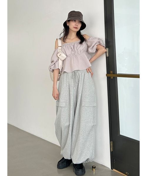 オフショルフリルブラウス SNIDEL｜オフショルフリルブラウス | Rakuten Fashion(楽天
