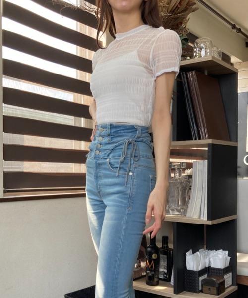 tolene(トレネ)の「ボーダー風 模様編み 透け感 袖口ゴム入り シアー半袖T(Tシャツ/カットソー・レディース・ブラック/ホワイト・FREE)」の12枚目の写真