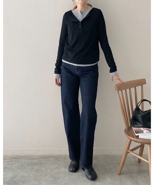 She's Closet(シーズクローゼット)の「長袖配色レイヤードヘンリーネックリブトップス/ロンT(Tシャツ/カットソー・レディース・ブラウン/チャコールグレー/ブラック/ベージュ・FREE)」の14枚目の写真
