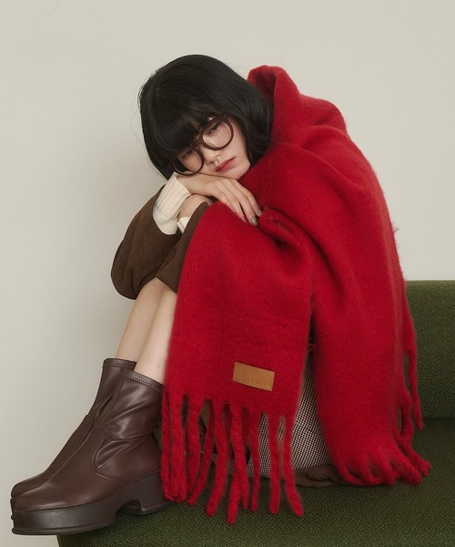 REMOON（リムーン）の「ボリュームフリンジマフラー（マフラー・レディース・オフホワイト/チェック/レッド・FREE）」の3枚目の写真