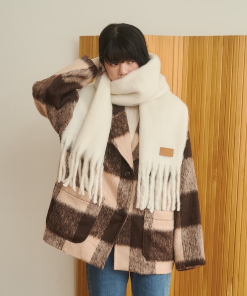 REMOON（リムーン）の「ボリュームフリンジマフラー（マフラー・レディース・オフホワイト/チェック/レッド・FREE）」の14枚目の写真