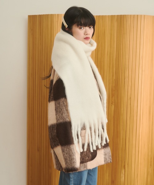 REMOON（リムーン）の「ボリュームフリンジマフラー（マフラー・レディース・オフホワイト/チェック/レッド・FREE）」の11枚目の写真