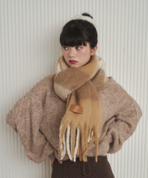 REMOON（リムーン）の「ボリュームフリンジマフラー（マフラー・レディース・オフホワイト/チェック/レッド・FREE）」の9枚目の写真