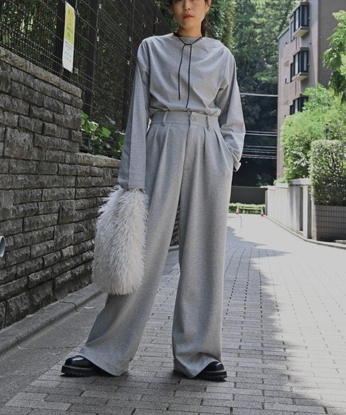 WILLFULLY（ウィルフリー）の「asymmetry drape neck tops（Tシャツ/カットソー・レディース・ブラック/グレー/オートミール・FREE）」の14枚目の写真