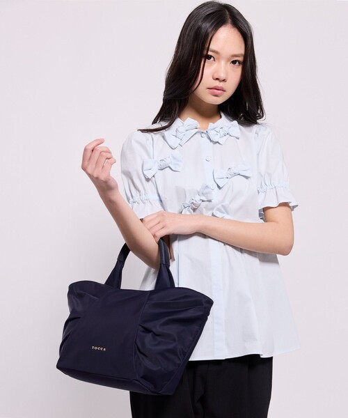 TOCCA（トッカ）の「RIBBON KNOT NYLONBAG ナイロントートバッグ（トートバッグ・レディース・ネイビー系/ベージュ系/ブラック系・F）」の10枚目の写真